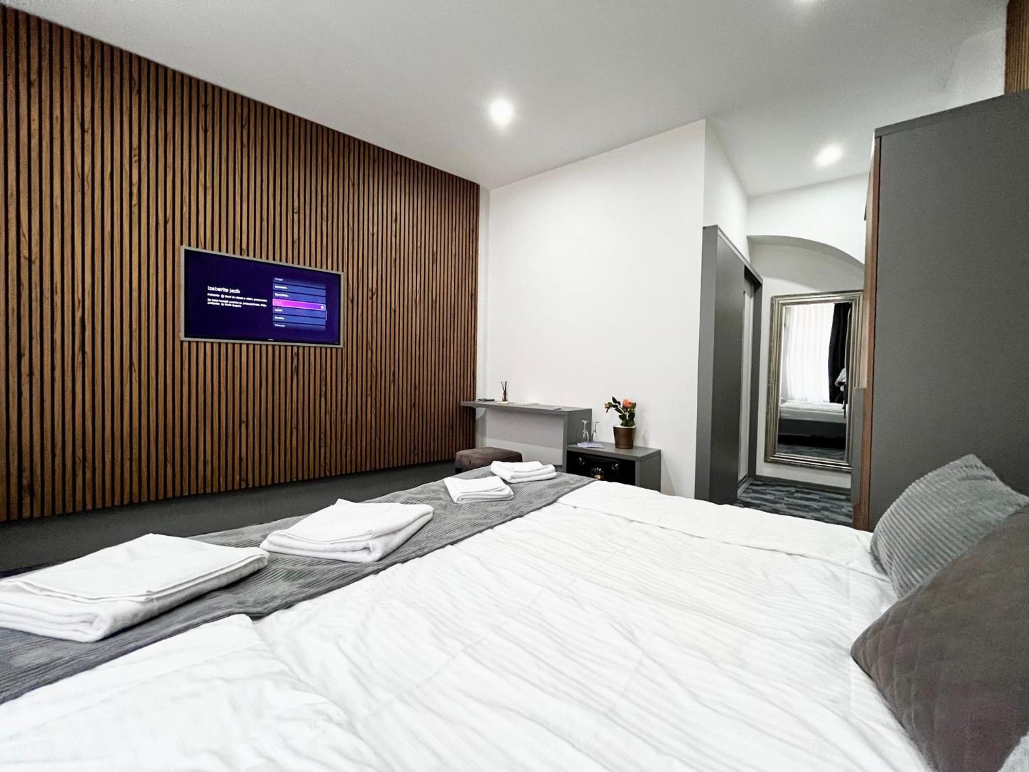 Residence Inn Orijent SJJ Eksteriør bilde