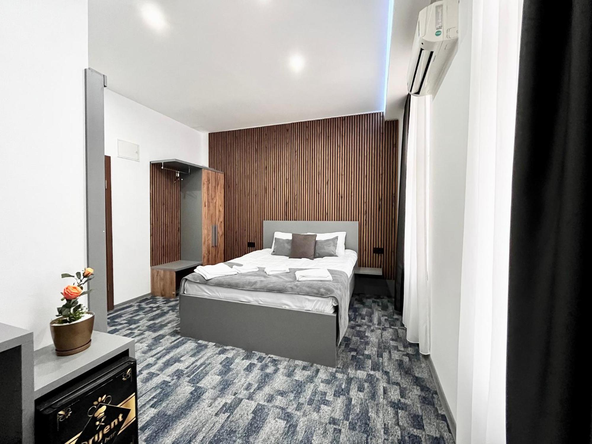Residence Inn Orijent SJJ Eksteriør bilde