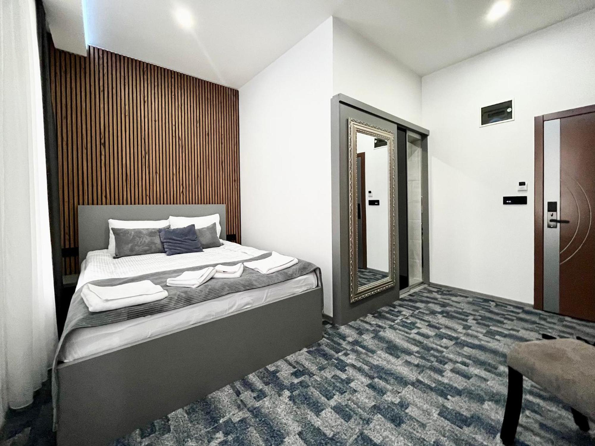 Residence Inn Orijent SJJ Eksteriør bilde